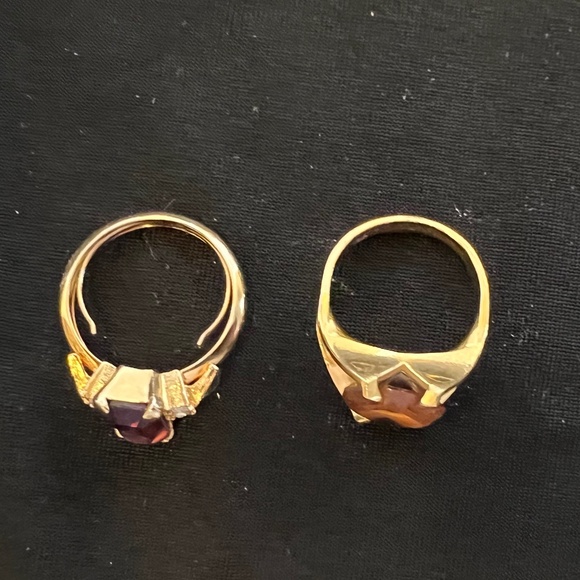 Vintage Rings - Picture 2 of 2